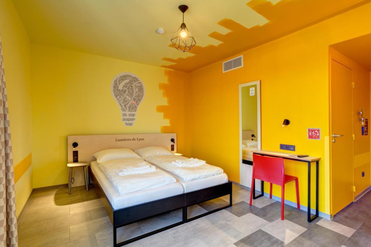 Meininger Hotel Lyon Centre Berthelot Esterno foto