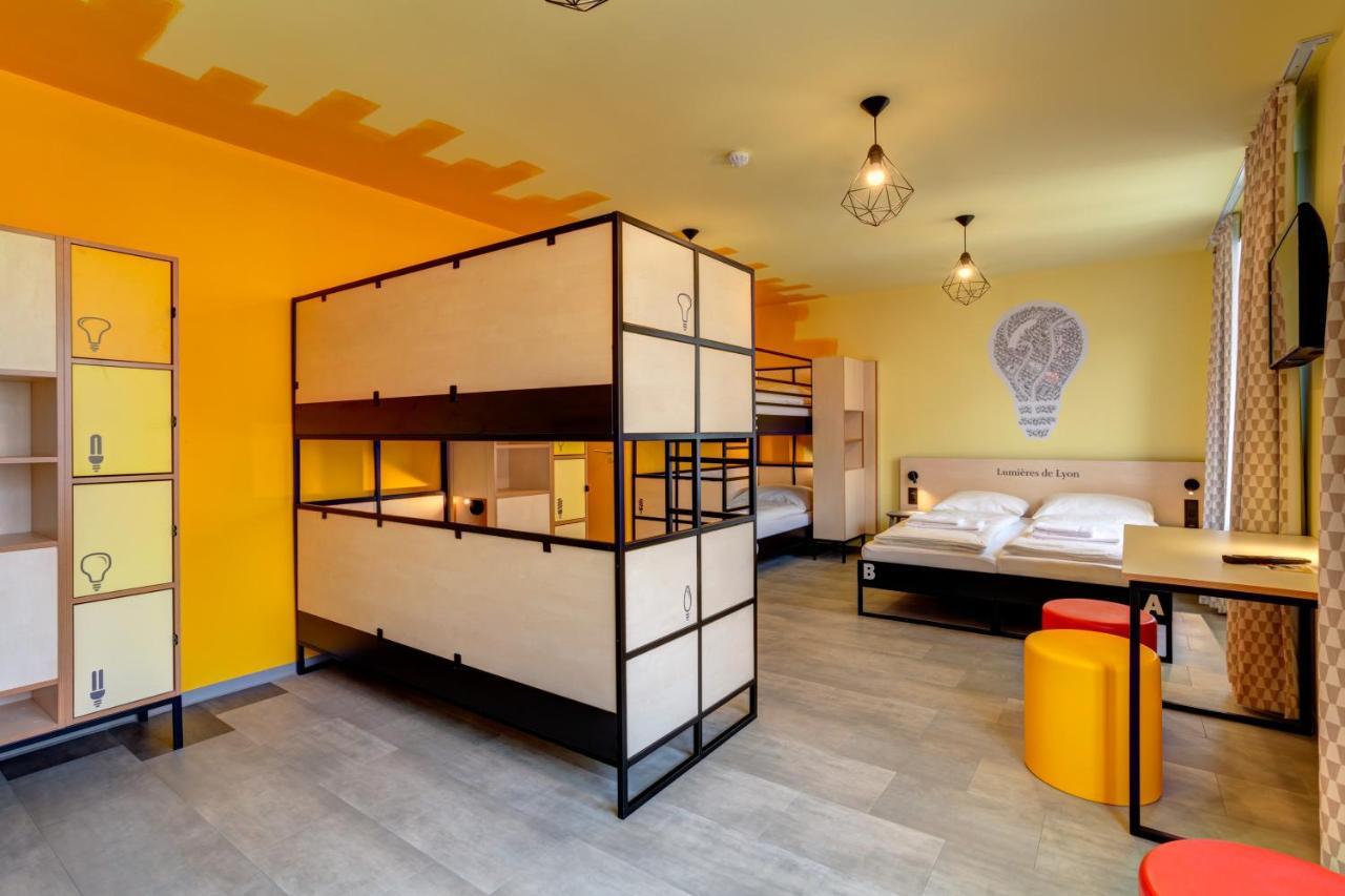 Meininger Hotel Lyon Centre Berthelot Esterno foto