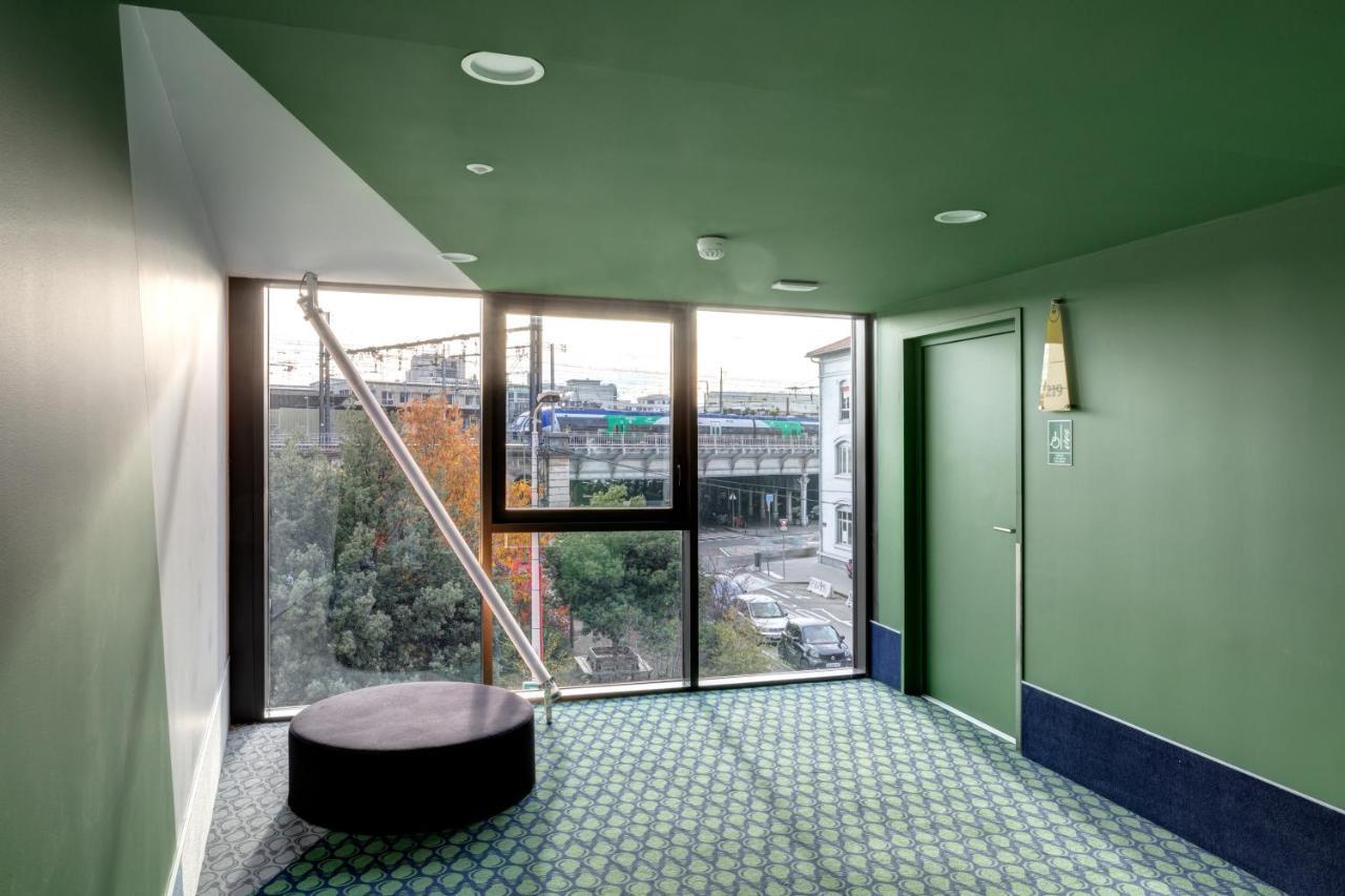 Meininger Hotel Lyon Centre Berthelot Esterno foto