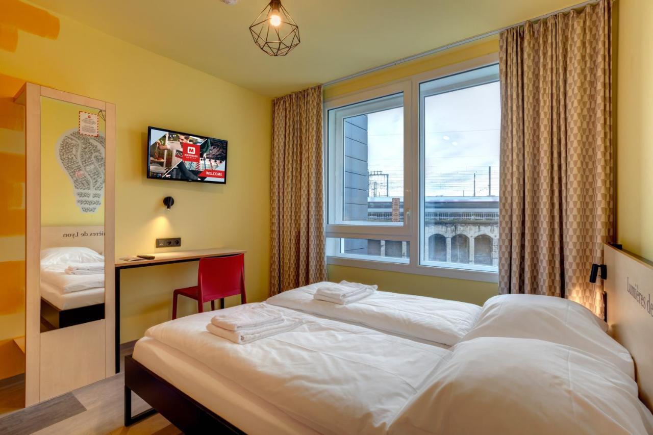 Meininger Hotel Lyon Centre Berthelot Esterno foto
