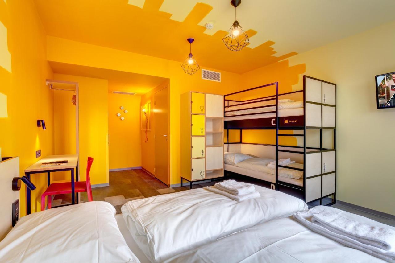 Meininger Hotel Lyon Centre Berthelot Esterno foto